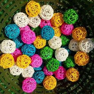 Planet Gates Random Color 10pcs 10pcs/lot Multicolor Color Sepak Takraw Parrot Chewing Toy Ball Pet Bird Scratching Toy Pet Chewing Toy Bird Supplies