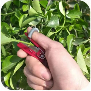 Planet Gates Red Multifunction Thumb Knife Garden Pruner Fruit Picking Device Safe Fruit Blade Tool Cutting Blade Rings Finger Protector Catcher