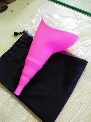 Planet Gates Red Woman Adult Piss Urine Bags For Car Travel Camping Patient Stand Toilet Outdoor Sports Trip Female Emergency  Pee Handy bag