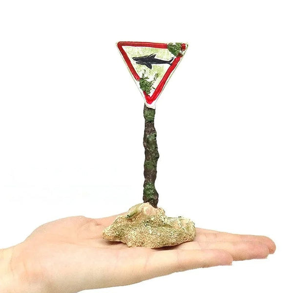 Planet Gates Resin Aquarium Decoration Ornaments Artificial Shark Warning Sign Landscaping Accessories for Fish Tank Aquarium Background