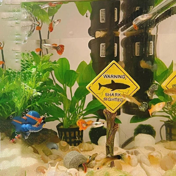 Planet Gates Resin Aquarium Decoration Ornaments Artificial Shark Warning Sign Landscaping Accessories for Fish Tank Aquarium Background