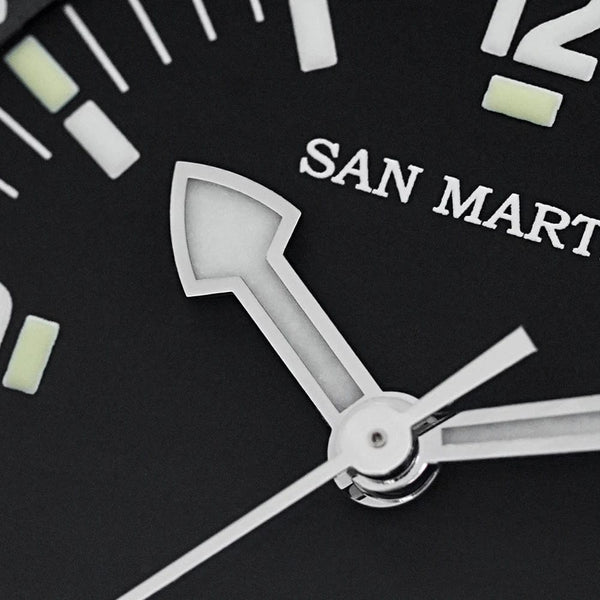 Planet Gates San Martin 39mm Leyenda Diver Watch NH35 Automatic Mechanical Movement AR Sapphire Luminous Waterproof 200m Watches SN0141W