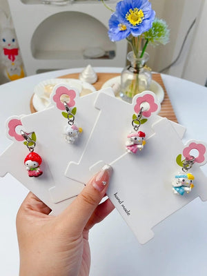 Planet Gates Sanrio Cute Strawberry Hello Kitty Doll Keychain Kawaii Angel Mobile Phone Pendant Children's Bag Accessories Toy Pendant Gift