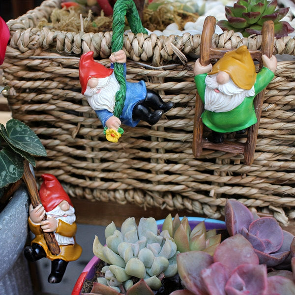 Planet Gates Set Of Three Dwarf Flowerpot Pendants 3pcs 3D Mini Gnomes Statue, Outdoor Fairy Garden Resin Crafts, Flower Pot Landscape Dwarf, Micro Landscape Pendant Ornaments, Mini Art Sculptures, Landscaping DIY Garden Sculptures, Flower Pot Oenament, Yard Lawn Home Decor