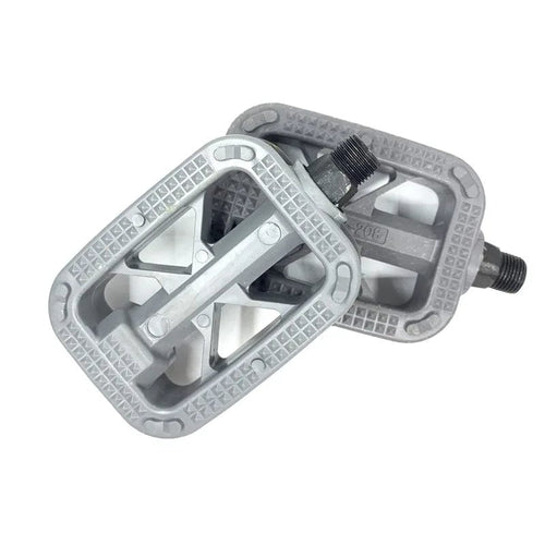 Planet Gates silver Bicycle Pedals Ultralight Flat Platform Bike Pedals for Mountain Bike 9/16 Inch 1/2 Inch Cycling Sealed DU Bearing Pedals