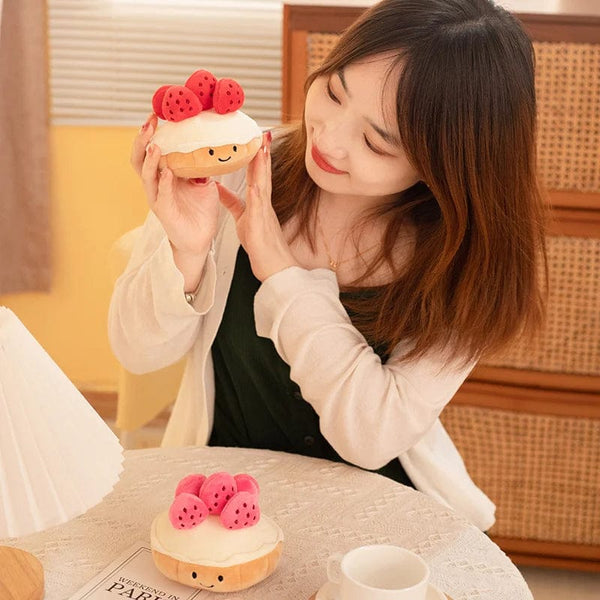 Planet Gates Stuffed Cake Plushie Strawberry Fruit Muffin Shape Plush Toys Cute Face Cream Snack Parsty Decor Party Gift Toys for Kids Birth