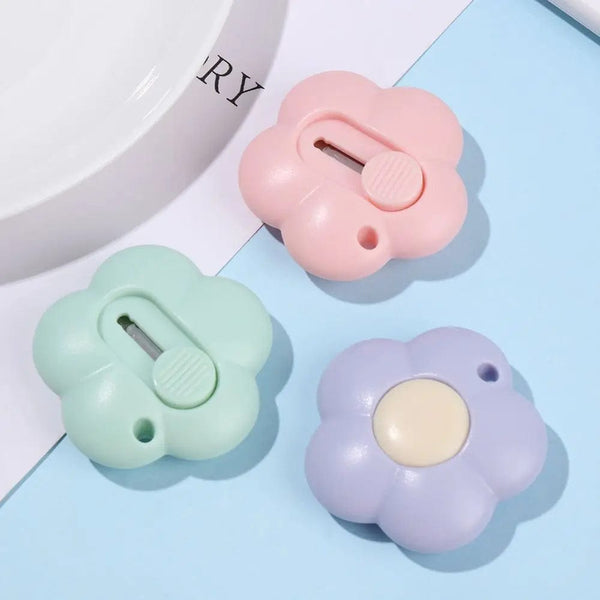 Planet Gates Style 5-color random Mini Utility Knife Cute Box Cutter Retractable Letter Opener Portable Carton Opener Paper Cutting Tool School Office Supplies