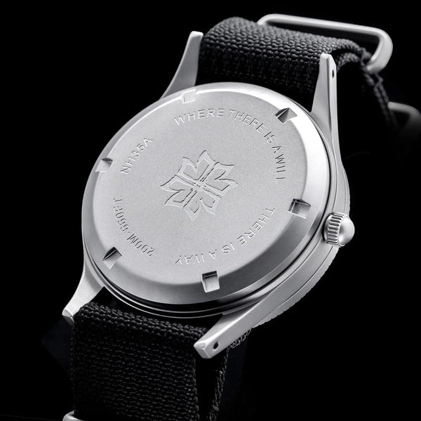 Planet Gates THORN 50-Fathoms Watch Men 40MM Vintage NH35 Movement Automatic K9 Mineral Crystal TR900 C3 Luminous Barracuda 200M Waterproof