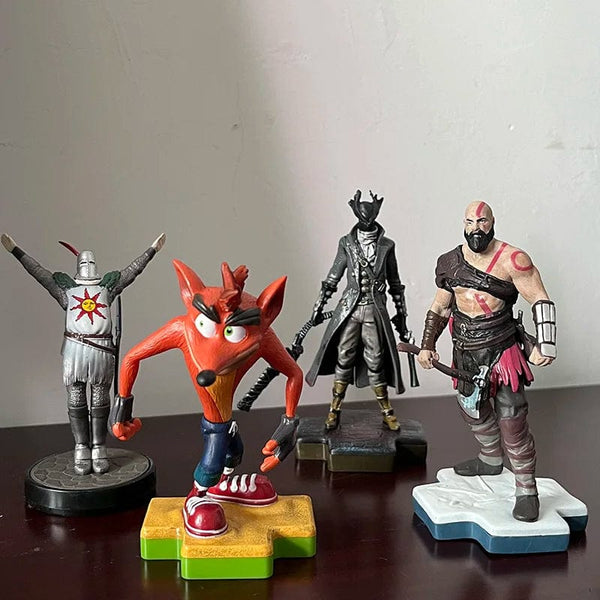 Planet Gates TOTAKU Crash Bandicoot Figure God of War Kratos The Old Hunters Blood Hunter Dark Souls Sun Warrior Model Toy Doll Birthday Gift
