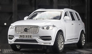 Planet Gates White 1:32 XC90 SUV Alloy Car Model Toys Metal Diecast Simulation Off Road Vehicle Model Sound Light Collection Boy Hobbies Collection