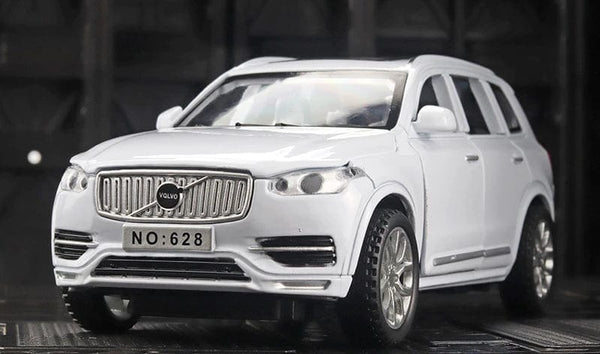 Planet Gates White 1:32 XC90 SUV Alloy Car Model Toys Metal Diecast Simulation Off Road Vehicle Model Sound Light Collection Boy Hobbies Collection
