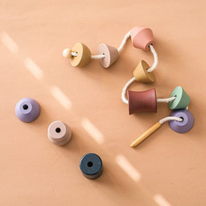 Planet Gates Wooden Baby Animal Threading Toys Blocks Board Games Stacking Toys Montessori Hands-on Ability Educational Children Blocks Gifts