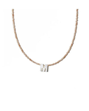 Planet Gates X New Fashion 26 Letter Shell Choker Necklaces For Women Shining Crystal Beads Clavicle Chian Female Neck Pendant Necklace Jewelry