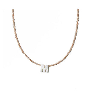 Planet Gates X New Fashion 26 Letter Shell Choker Necklaces For Women Shining Crystal Beads Clavicle Chian Female Neck Pendant Necklace Jewelry