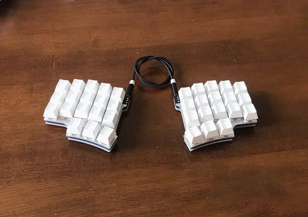 Planet Gates X7-Kit -Aluminum / Red Switch Split Mechanical Keyboard 40-key Layout Programmable VIA Key Change Mechanical Keyboard Mini Independent custom Gaming Keyboard