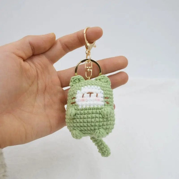 Planet Gates ZJJKR03714 Cute Cat Crochet Keychains Knitting Cartoon Cat Doll Keyrings For Car Keys Kawaii Small Cat Knitted Keychain For Bag Pendant New