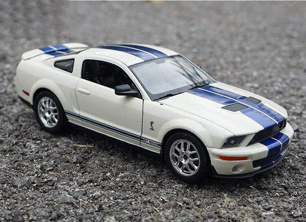 Planet Gates 1:24 Ford Mustang Shelby GT500 Cobra 2007 High Simulation Car Model Alloy Kid Toy Car Collect Children's Gifts