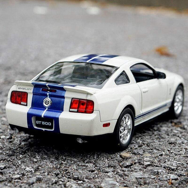 Planet Gates 1:24 Ford Mustang Shelby GT500 Cobra 2007 High Simulation Car Model Alloy Kid Toy Car Collect Children's Gifts