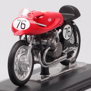 Planet Gates 1/24 Scale Classic Retro Italeri 1955 Gilera 4cil 500cc World Champion #76 G Duke motorcycle Diecast GP bike model Toy Vehicles