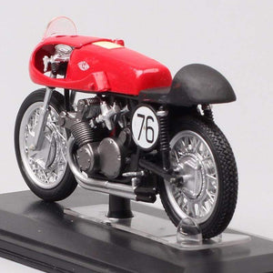 Planet Gates 1:24 scale tiny Italeri Gilera 4cil 500cc World Champion 1954 No#76 G Duke motorcycle moto Diecasts & Toy Vehicles GP bike model