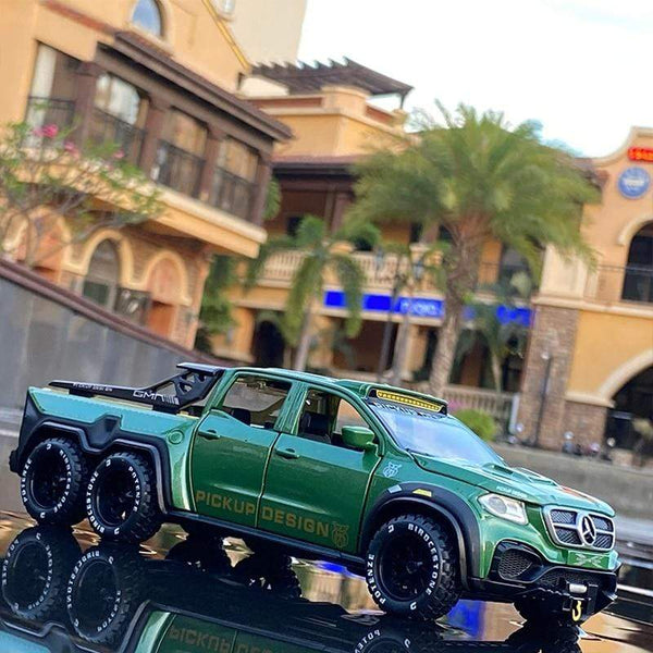 Planet Gates 1:28 Benz X-Class 6*6 Monster Trucks Diecasts & Toy Vehicles Car Model Miniature Scale Model Car Toys Children Collections