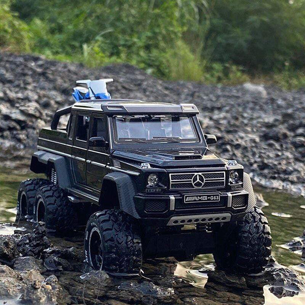 Planet Gates 1/28 Benzs G63 6*6 Big Tyre Alloy Pickup Car Model Diecast Metal Simulation Toy Off-road Vehicles Model Collection Children Gift