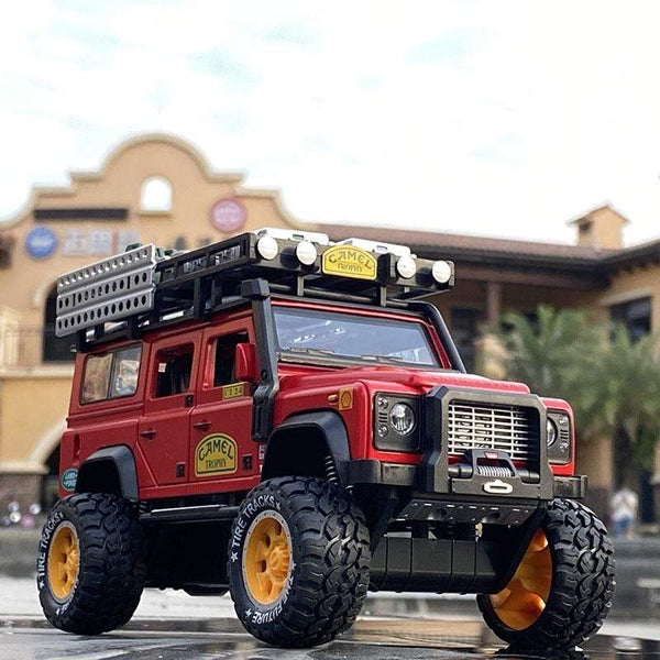 Planet Gates 1:28 Camel Cup Land Rover Defender Alloy Racing Car Model Diecasts & Toy Metal Toy Off-road Vehicles Model Collection Kids Gift