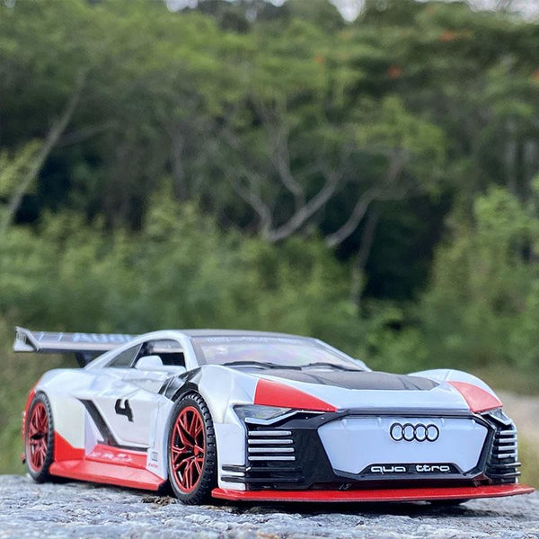 Planet Gates 1:32 Audi car model GT Le Mans racing simulation alloy pull back sound and light door children's metal toy car Birthday boy gift
