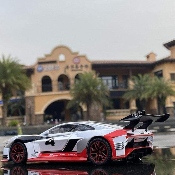 Planet Gates 1:32 Audi GT Le Mans Sports Racing Car Alloy Car Diecasts & Toy Vehicles Metal Toy Car Model High Simulation Collection Kids Toy