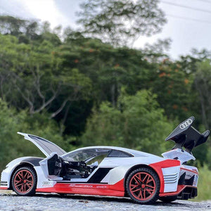 Planet Gates 1:32 Audi GT Le Mans Sports Racing Car Alloy Car Diecasts & Toy Vehicles Metal Toy Car Model High Simulation Collection Kids Toy