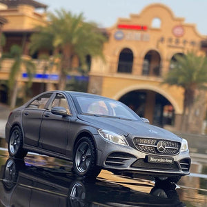 Planet Gates 1:32 Benzs C-Class C260L Alloy Car Model Diecasts Metal Toy Vehicles Car Model Collection Sound Light High Simulation Kids Gift