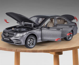 Planet Gates 1:32 Benzs C-Class C260L Alloy Car Model Diecasts Metal Toy Vehicles Car Model Collection Sound Light High Simulation Kids Gift
