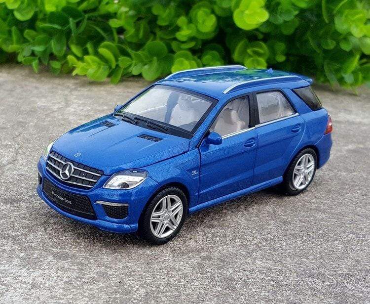 Planet Gates 1:32 Benzs ML GL Class ML630 GL500 Alloy Car Model Diecasts Metal Simulation Toy Car Model Collection Sound Light Childrens Gift
