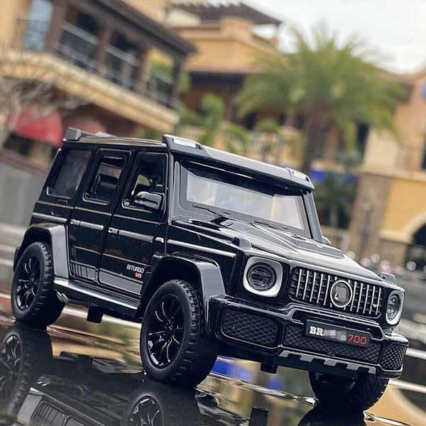 Planet Gates 1/32 G700 G65 SUV Alloy Car Model Diecast Simulation Metal Toy Off-road Vehicles Car Model Sound Light Collection Childrens Gift