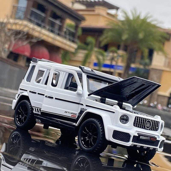Planet Gates 1/32 G700 G65 SUV Alloy Car Model Diecast Simulation Metal Toy Off-road Vehicles Car Model Sound Light Collection Childrens Gift