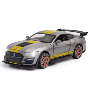 Planet Gates 1:32 High Simulation Supercar Ford Mustang Shelby GT500 Car Model Alloy Pull Back Kid Toy Car 4 Open Door Children's Gifts
