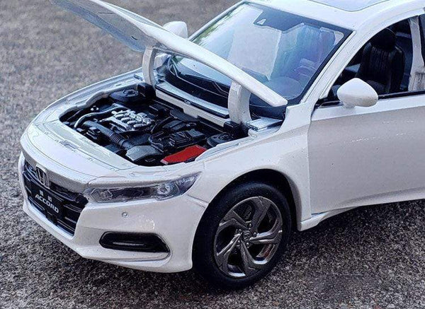 Planet Gates 1:32 Honda Accord Model Die-casting Model Sound And Light Car Children's Toy Collectible Boy Birthday Gift E147