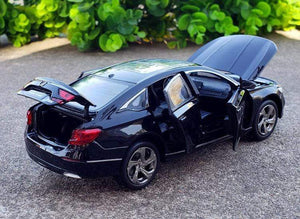 Planet Gates 1:32 Honda Accord Model Die-casting Model Sound And Light Car Children's Toy Collectible Boy Birthday Gift E147