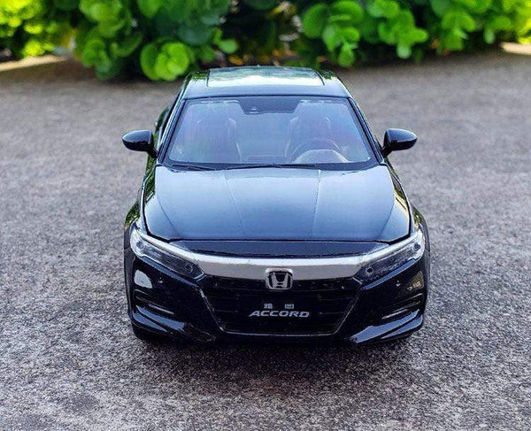 Planet Gates 1:32 Honda Accord Model Die-casting Model Sound And Light Car Children's Toy Collectible Boy Birthday Gift E147
