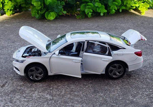 Planet Gates 1:32 Honda Accord Model Die-casting Model Sound And Light Car Children's Toy Collectible Boy Birthday Gift E147