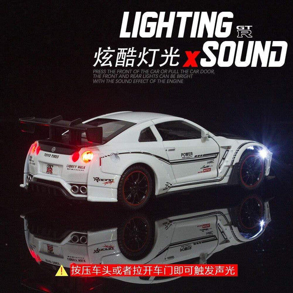 Planet Gates 1:32 Nissan Gtr Sports Car Alloy Car Model For Children Boy Metal Pull Back Toy Car Decoration Simulation Model Car Collection