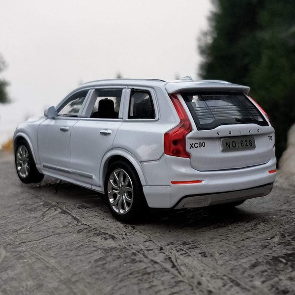 Planet Gates 1:32 VOLVO XC90 SUV Alloy Car Diecasts & Toy Vehicles Toy Car Metal Collection Model car Model High Simulation Toys For Kids