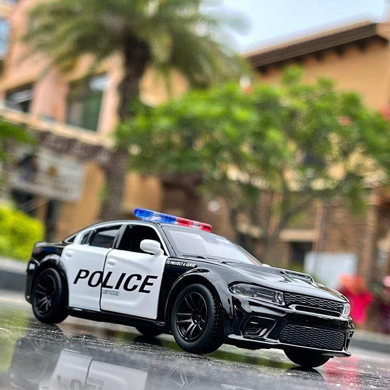 Planet Gates 1:36 Dodge Charger SRT Hellcat Simulation Car of Model Alloy Toy Car Muscle Vehicle Children Classic Metal Cars Birthday Gifts