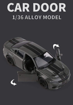 Planet Gates 1:36 Dodge Charger SRT Hellcat Simulation Car of Model Alloy Toy Car Muscle Vehicle Children Classic Metal Cars Birthday Gifts