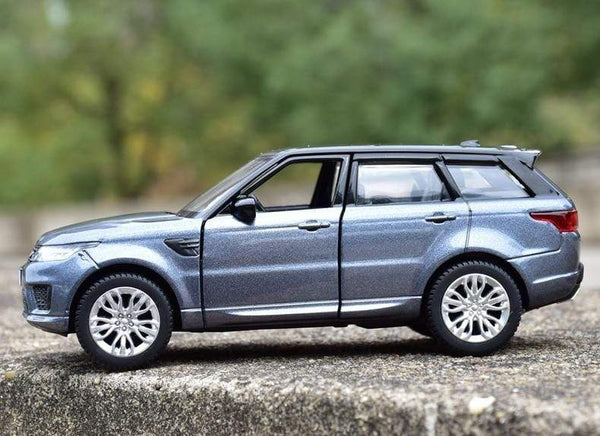 Planet Gates 1:36 Land-Rover Range Rover SUV Diecast Alloy Metal Luxury Car Model Pull Back Car For Children Toys With Collection Gift