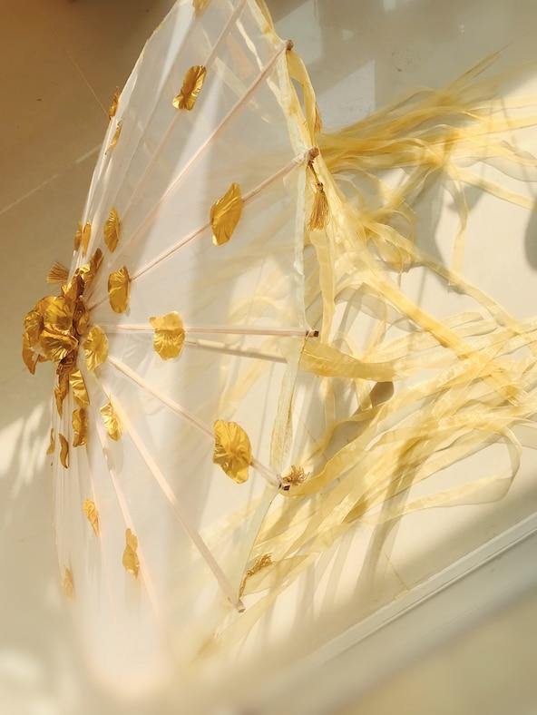 Planet Gates 100004777 76cm golden B Silk Cloth Lace Umbrella Women Costume Photography Props Tasseled Umbrella Yarned Chinese Classical Oil-paper Umbrella Parasol