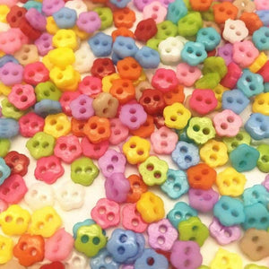 Planet Gates 1000pcs Mixed 6mm Mini Tiny Plastic Flower Buttons Sewing 2 Holes Button Embellishments Scrapbooking Cardmaking