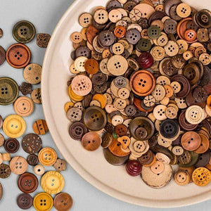 Planet Gates 100pcs Mixed Randomly Flatback Wooden Buttons Craft For Scrapbooking Needlework Decor Wood Button DIY Clothes Sewing Accessories (100pcs Random Mixed)