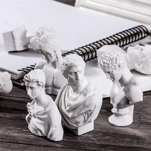 Planet Gates 10Pcs Sketch Avatar Plaster Model 5-8CM Resin Mini Character For Decoration Sketch practice Model Art Painting Supplies