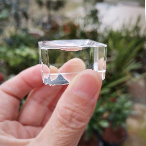 Planet Gates 10Pcs Transparent Glass Square Dimple Crystal Ball Display Base Table Holder Stand Home Decor Ornaments Party Gift Paperweight